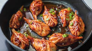 CHICKEN CRISPY PAN FRY MOMO 